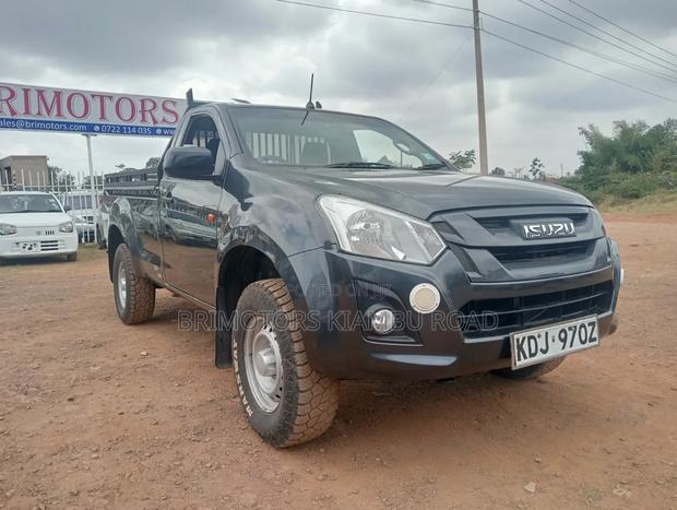 Isuzu D-MAX 2022 Gray