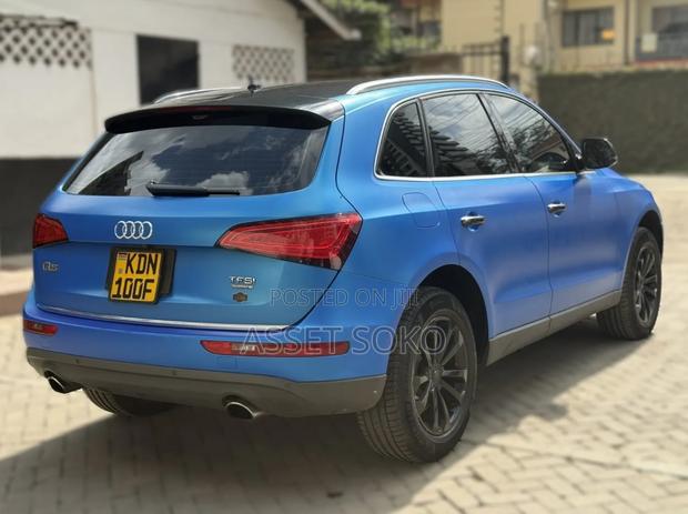 Audi Q5 2.0T Premium AWD quattro 2016 Blue