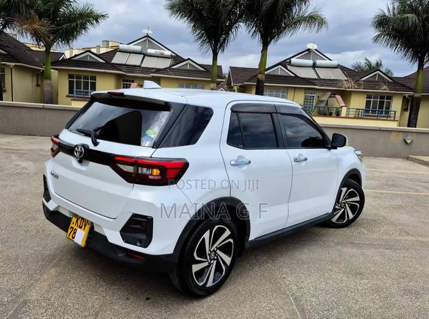 Toyota Raize 1.0 FWD 2019 White