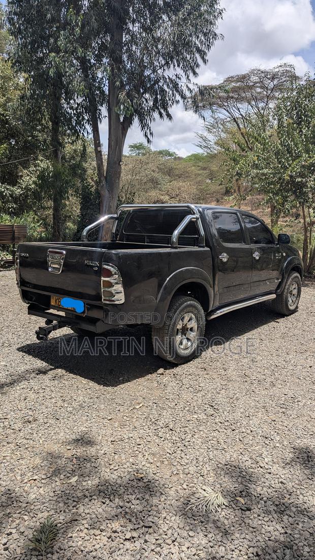 Toyota Hilux 3.0 D-4D Double Cab 4x4 Raider 2007 Black