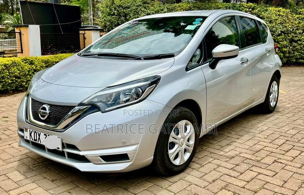Nissan Note 2019 Silver