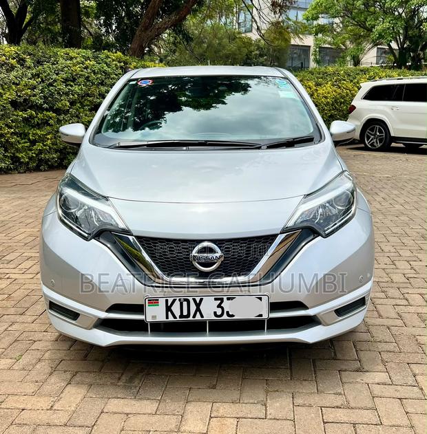 Nissan Note 2019 Silver