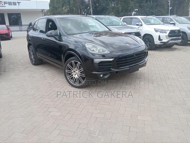 Porsche Cayenne 2019 Black