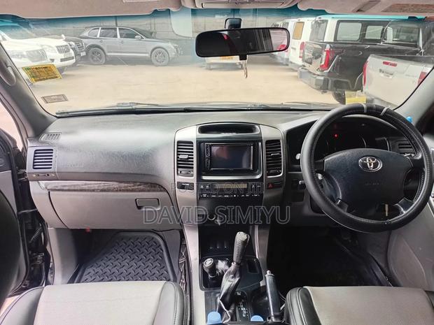 Toyota Land Cruiser Prado 2008 Black