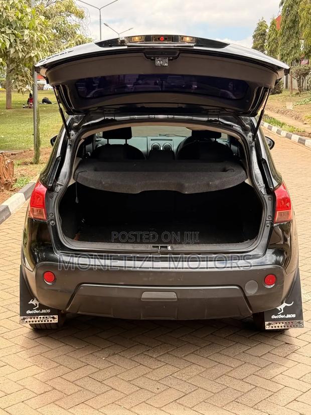 Nissan Dualis 2011 Black
