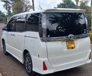 Toyota Voxy V 2WD 8-Seater 2017 White for sale
