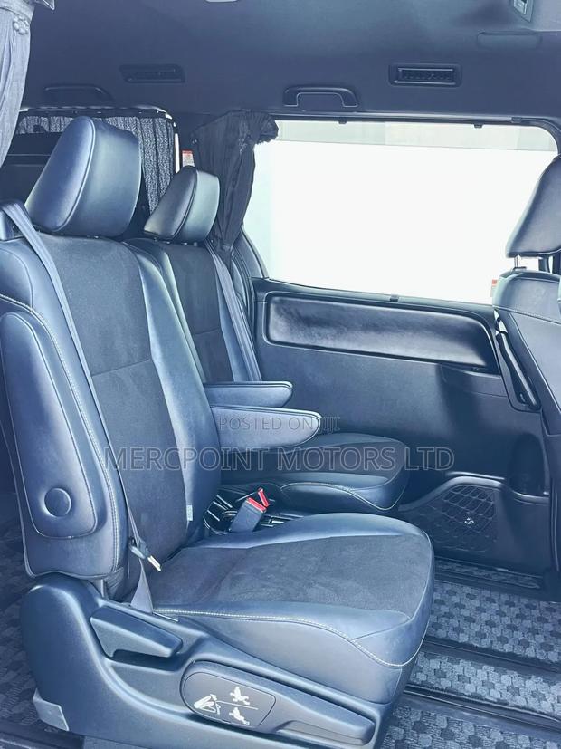 Toyota Noah 2019 Pearl