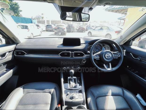 Mazda CX-5 2019 Off white
