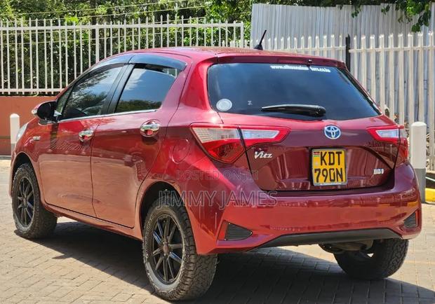 Toyota Vitz 2019 Red