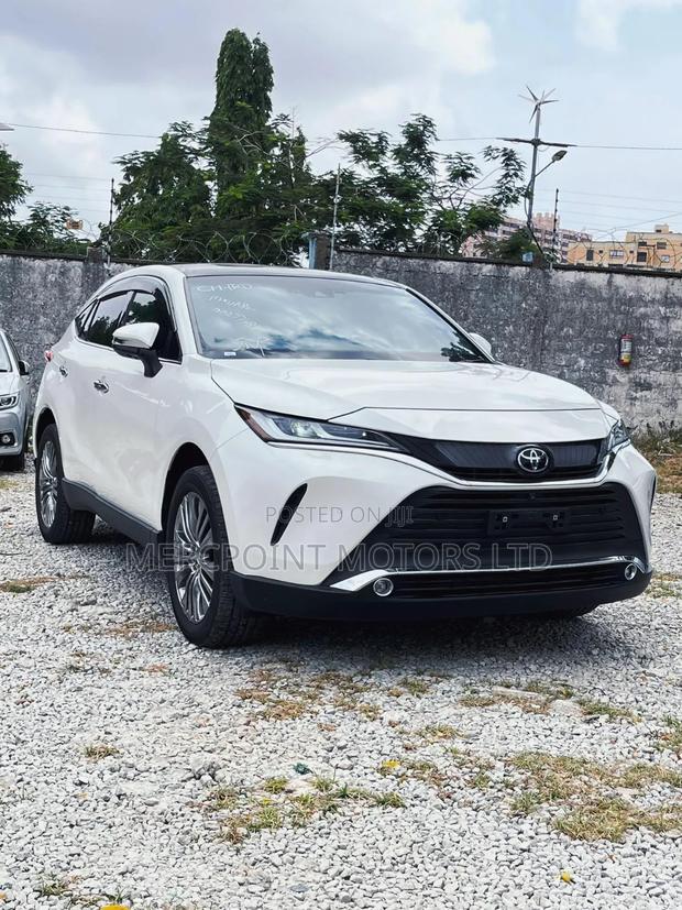 Toyota Harrier Hybrid S 2020 Off white