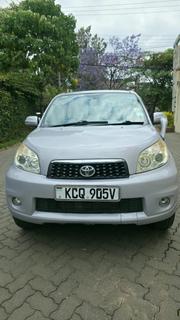 Toyota Rush 1.5 AWD 2011 Silver for sale
