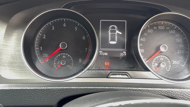 Volkswagen Golf 2014 Gray