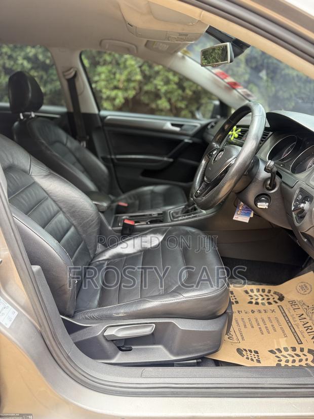 Volkswagen Golf 2014 Gray