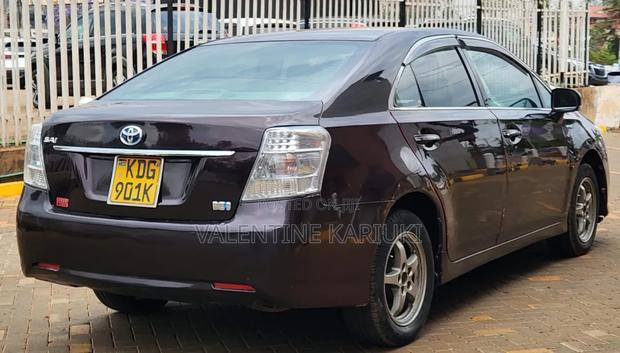 Toyota Sai 2.4 Hybrid FWD 2014 Burgundy