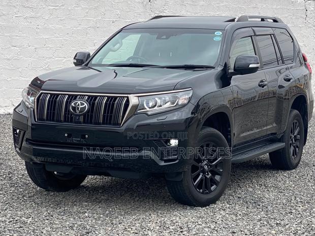 Toyota Land Cruiser Prado 2021 Black