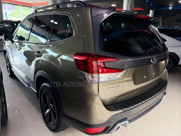 Subaru Forester 2022 Green