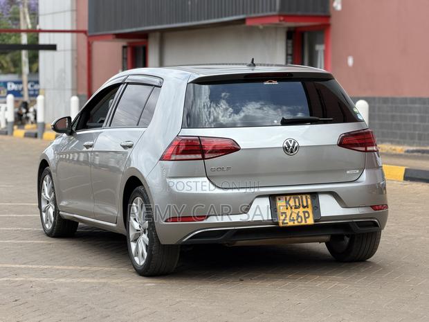 Volkswagen Golf 2018 Gray