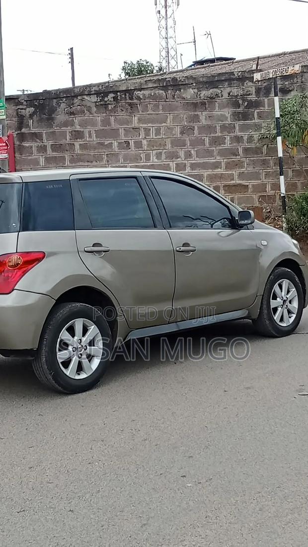 Toyota IST 2003 Gray