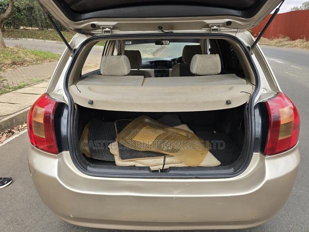 Toyota Corolla RunX 1.5 X FWD 2004 Gold