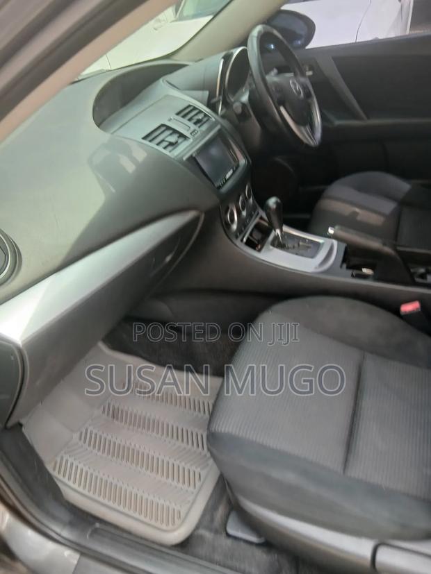 Mazda Axela 2012 Gray