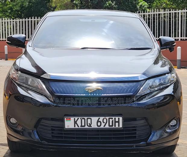 Toyota Harrier 2017 Black