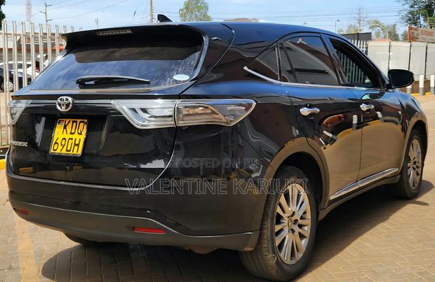 Toyota Harrier 2017 Black