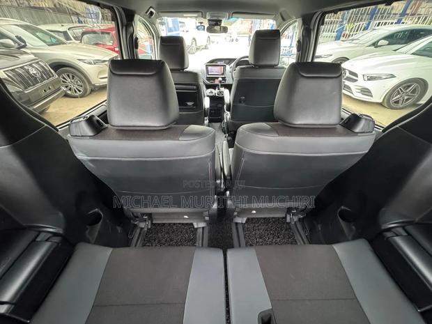 Toyota Noah 2020 White