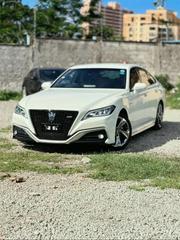 Toyota Crown 2019 Teal for sale