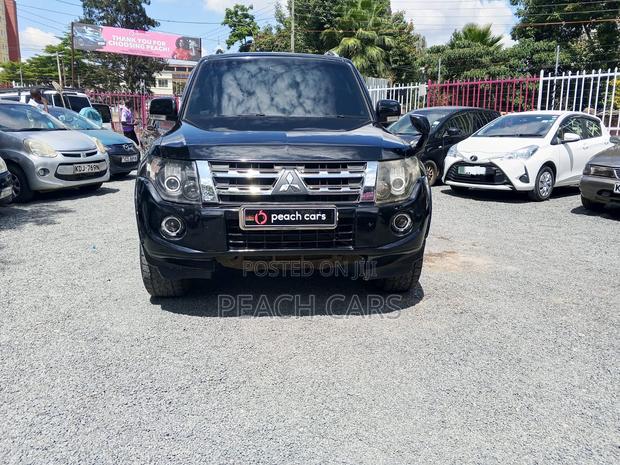 Mitsubishi Pajero 2014 Black