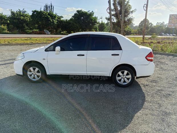 Nissan Tiida 2008 White