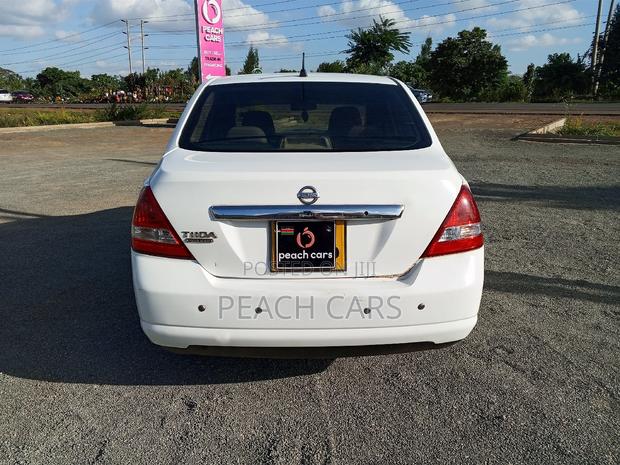 Nissan Tiida 2008 White