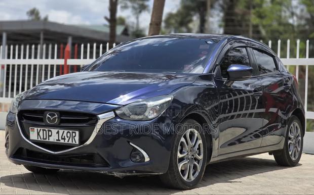 Mazda Demio 2017 Blue