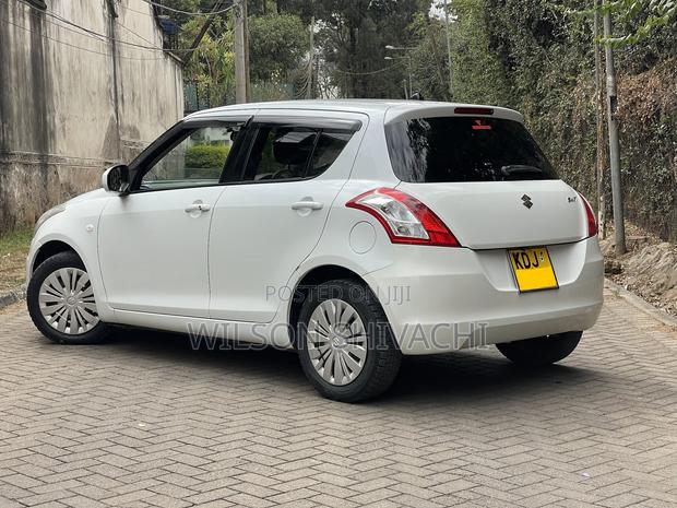 Suzuki Swift 2015 White
