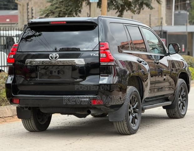 Toyota Land Cruiser Prado 2.7 2021