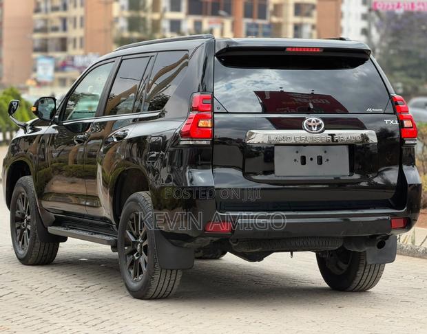 Toyota Land Cruiser Prado 2.7 2021