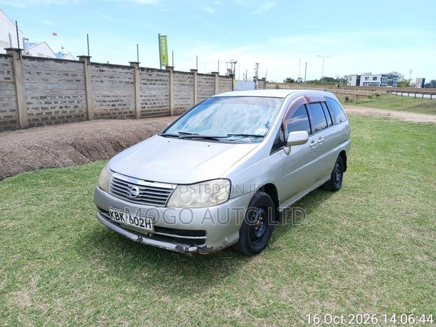 Nissan Liberty 2002 Silver