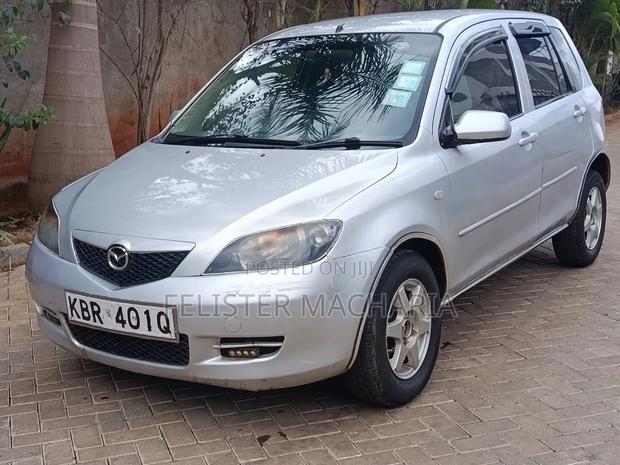 Mazda Demio 2005 Silver