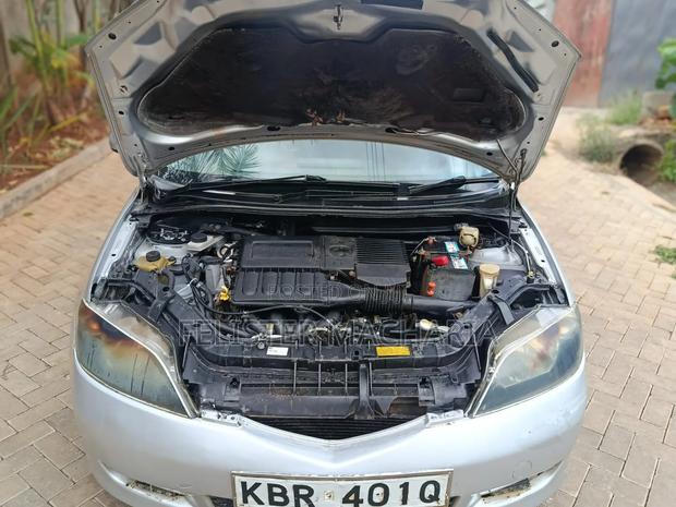 Mazda Demio 2005 Silver