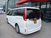 Toyota Noah 2012 White for sale