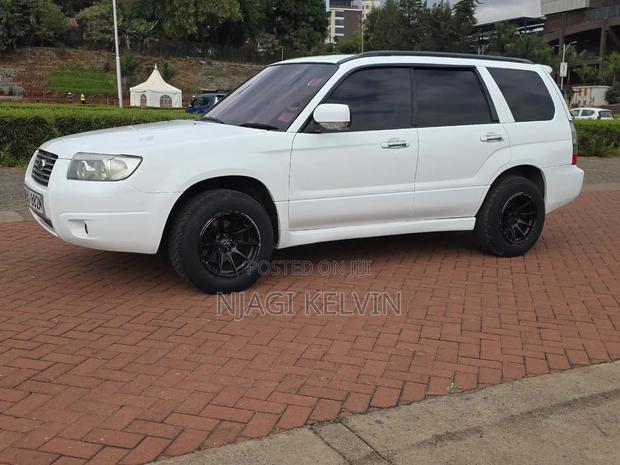 Subaru Forester 2005 White