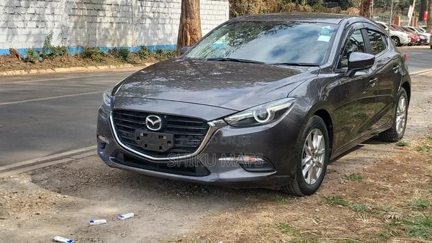 Mazda Axela 2019