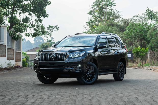 Toyota Land Cruiser Prado 2.8 2021 Black