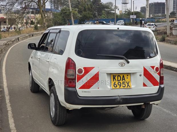 Toyota Probox 1.5 DX 2WD 2013 White