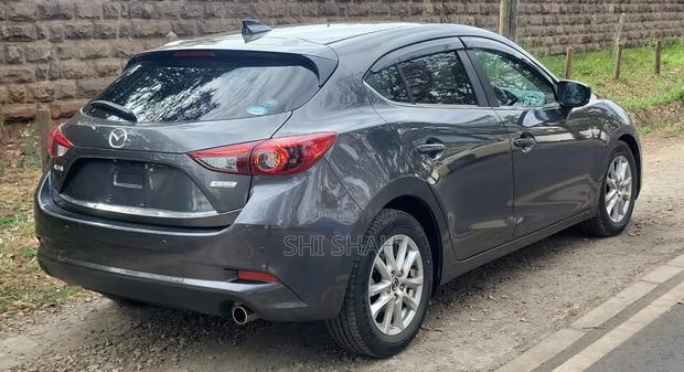 Mazda Axela 2019 Gray