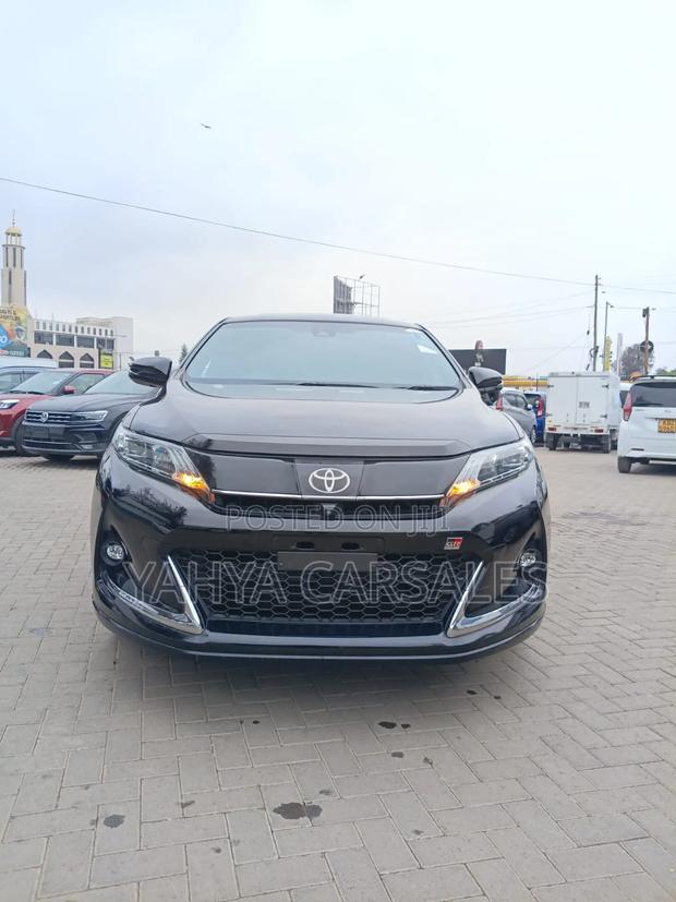 Toyota Harrier 2018 Black