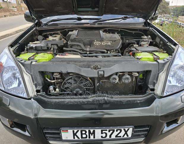 Toyota Land Cruiser Prado 2005 Green