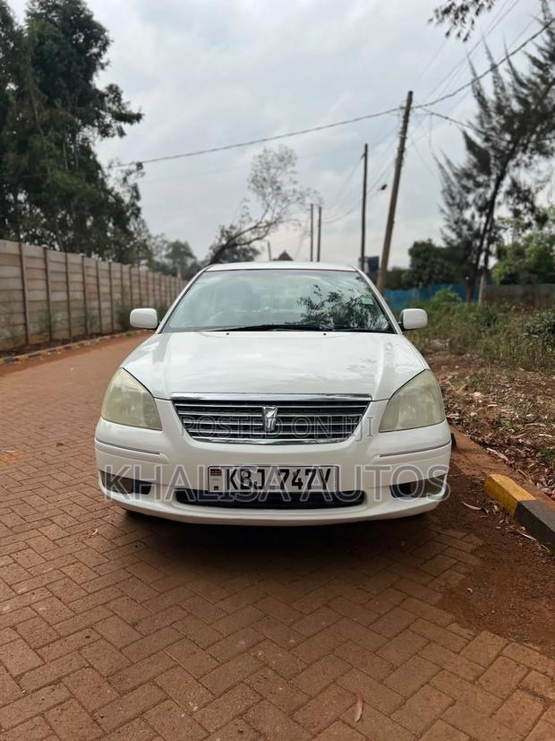 Toyota Premio 2005 White