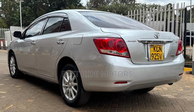 Toyota Allion 2011 Silver