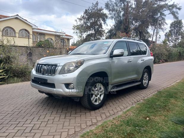 Toyota Land Cruiser Prado 2009 Silver