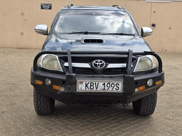 Toyota Hilux 3.0 D-4D Double Cab 4x4 Raider 2007 Black